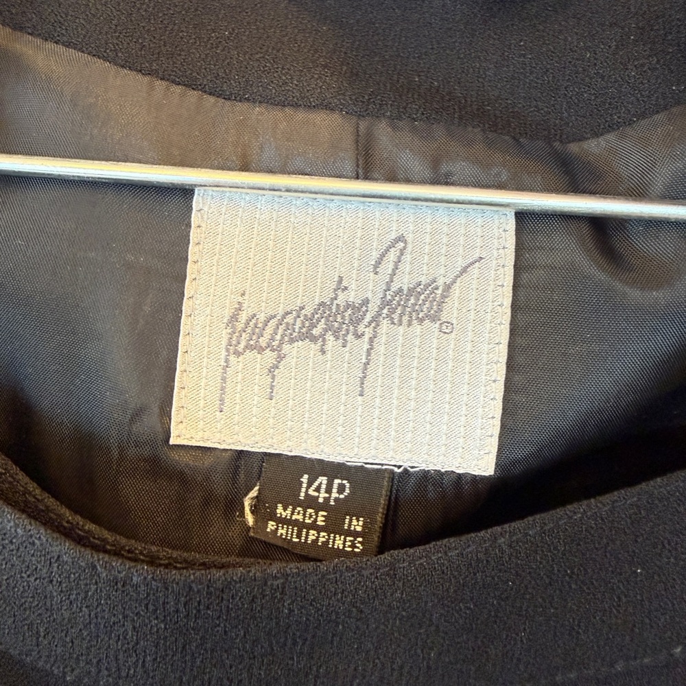 VINTAGE 80’s Jacqueline Ferrar Black Double-Breasted Blazer Set with skirt - Picture 3 of 6